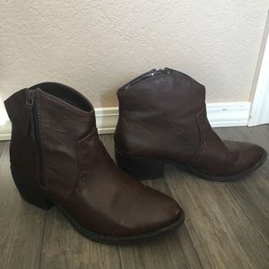 Arizona brand booties